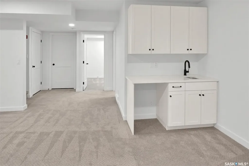 104 Forsey Avenue Saskatoon SK S7W 1C8
