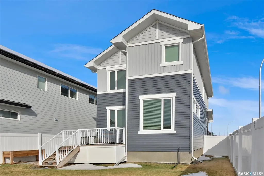104 Forsey Avenue Saskatoon SK S7W 1C8