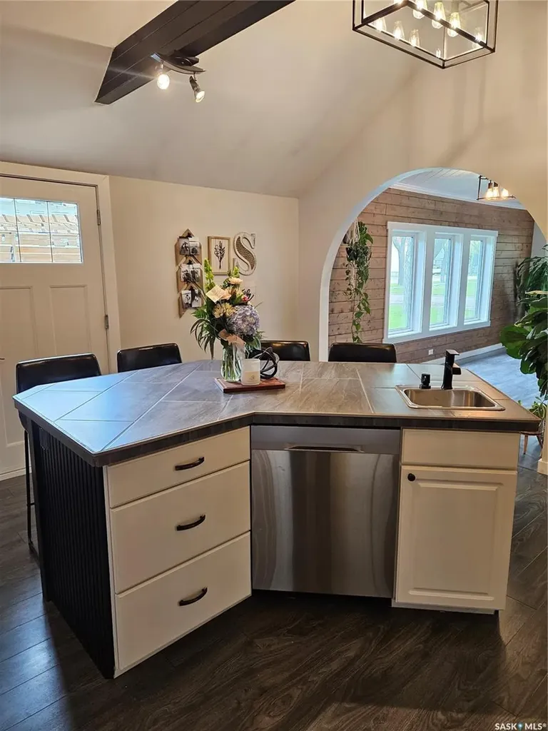 117 2nd Street W Carlyle SK S0C 0R0