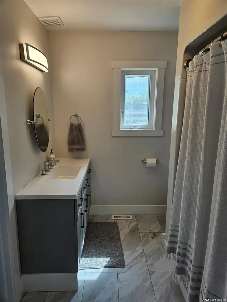 117 2nd Street W Carlyle SK S0C 0R0