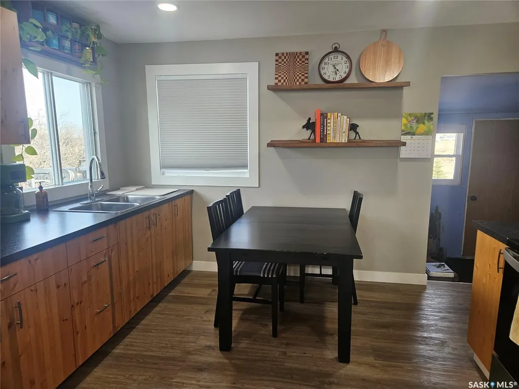 20 15th Avenue SE Swift Current SK S9H 3S6