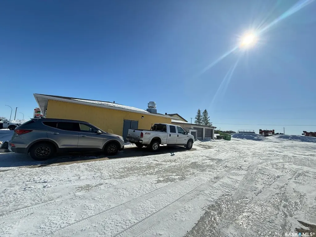 531 South Service Road Wynyard SK S0A 4T0