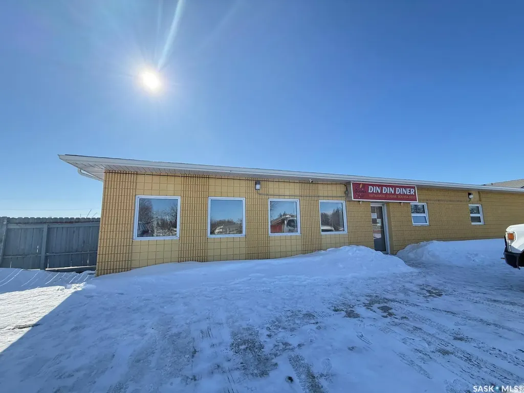 531 South Service Road Wynyard SK S0A 4T0