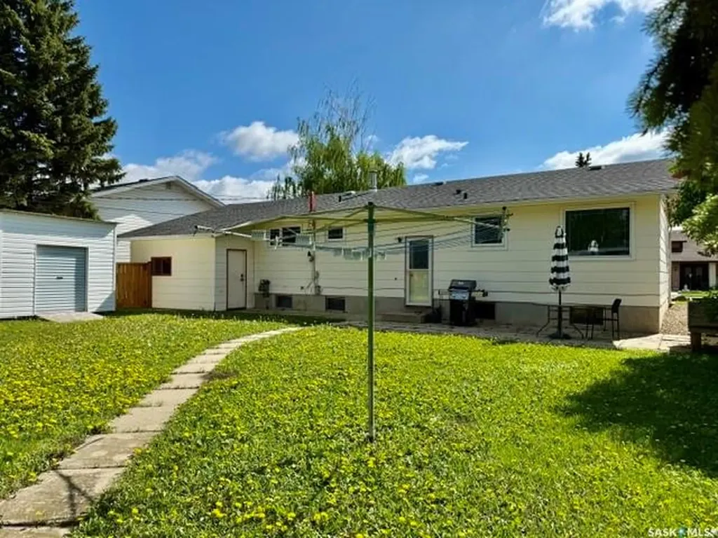 1117 10th Street Humboldt SK S0K 2A0