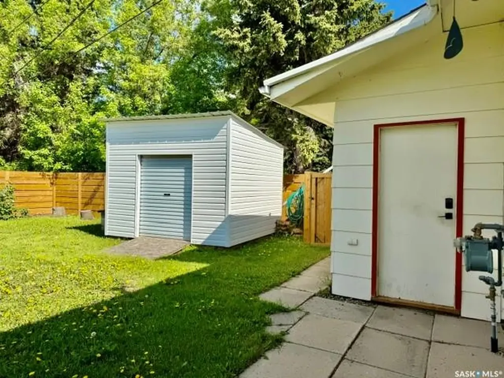 1117 10th Street Humboldt SK S0K 2A0
