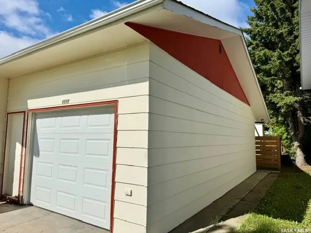 1117 10th Street Humboldt SK S0K 2A0