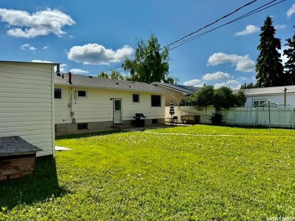 1117 10th Street Humboldt SK S0K 2A0