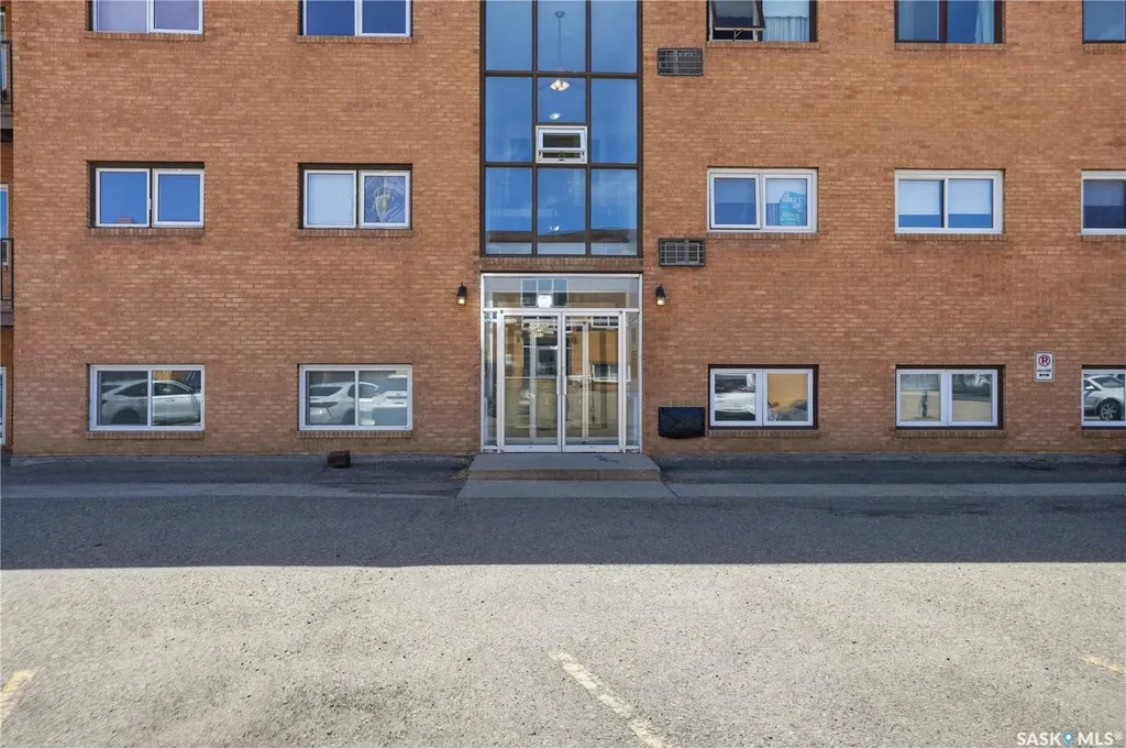 4341 Rae Street Regina SK S4S 3B2