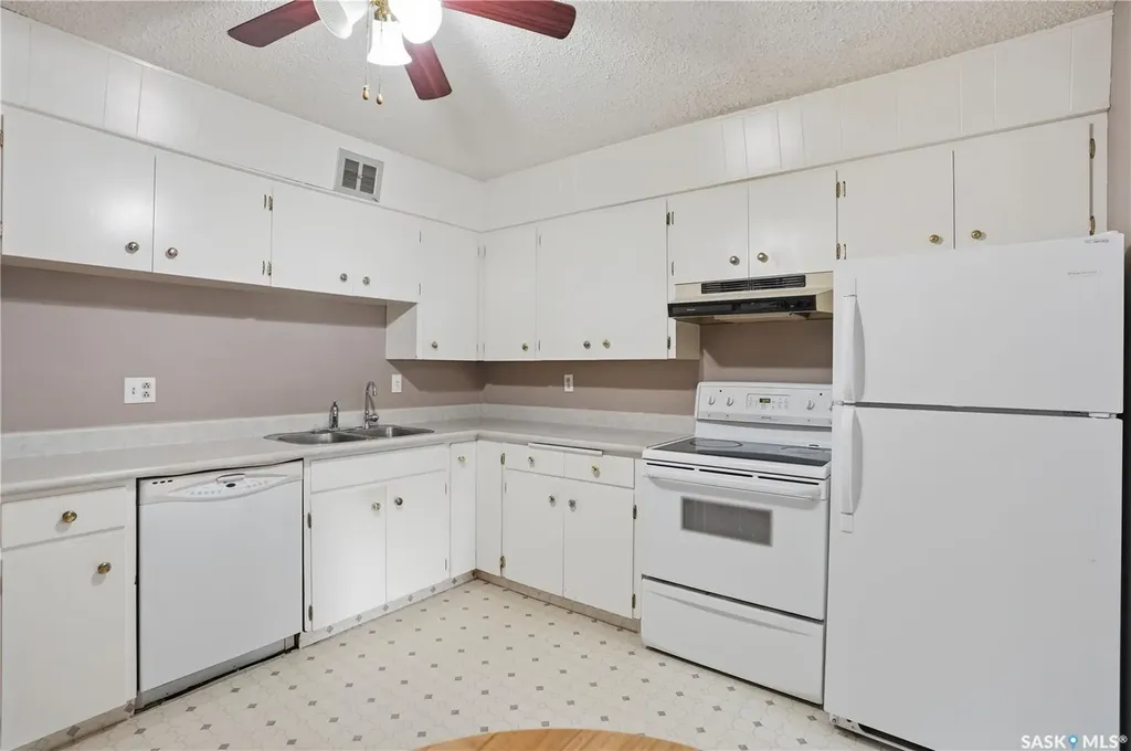 4341 Rae Street Regina SK S4S 3B2