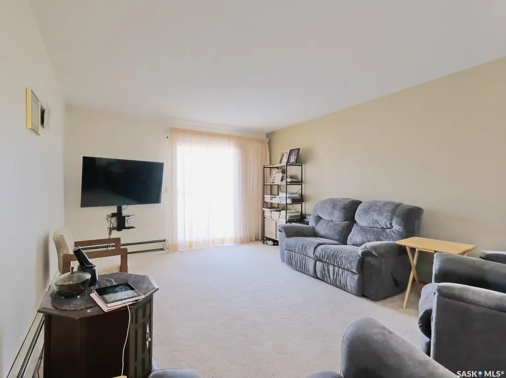 305 1st Street W Rosetown SK S0L 2V0