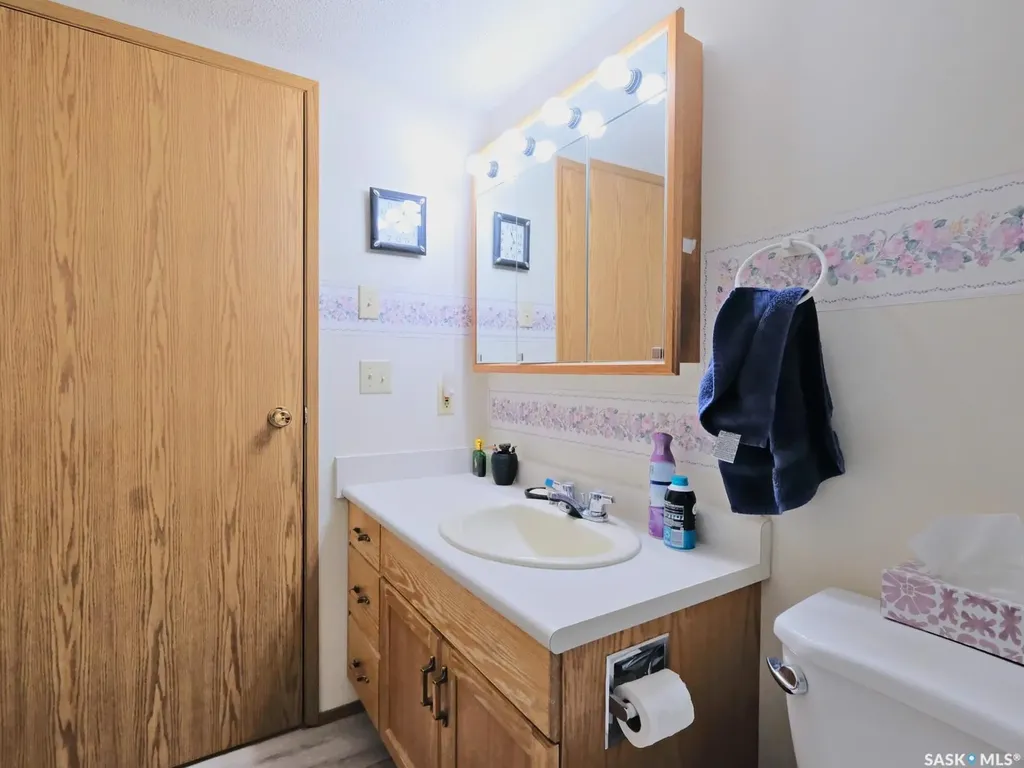 305 1st Street W Rosetown SK S0L 2V0