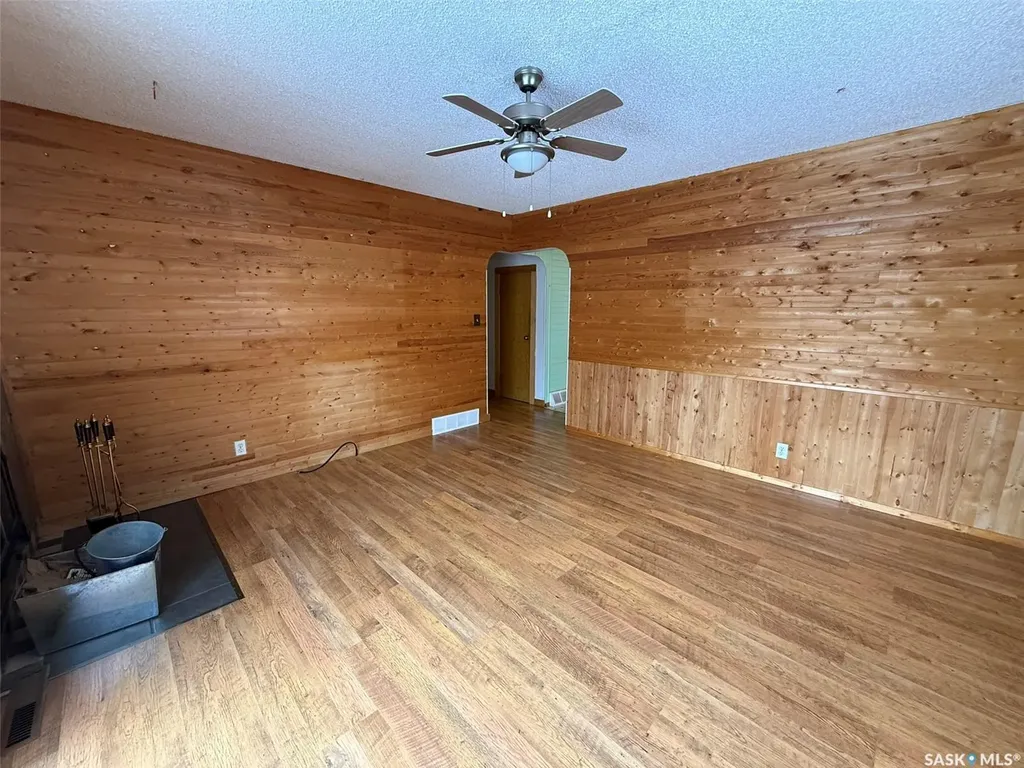 127 Helen Street Chitek Lake SK S0J 0L0