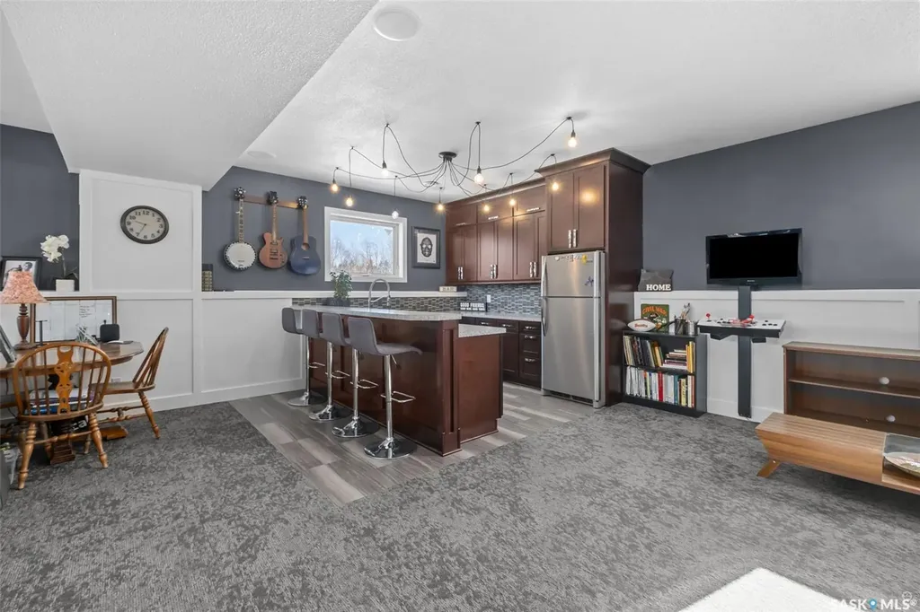 808 Lakeridge Drive Buckland Rm No. 491 SK S6V 5R3