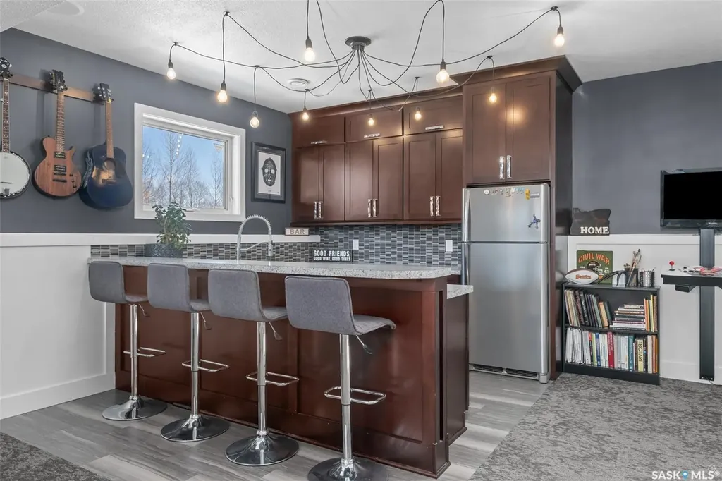 808 Lakeridge Drive Buckland Rm No. 491 SK S6V 5R3