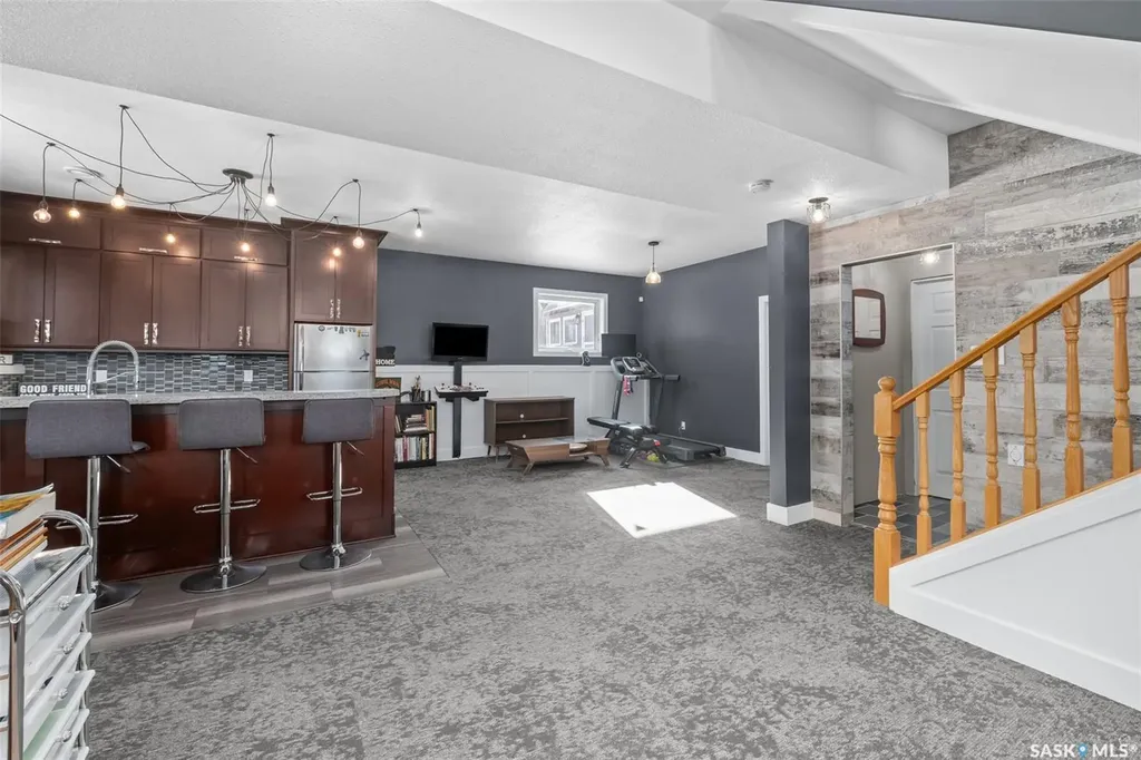 808 Lakeridge Drive Buckland Rm No. 491 SK S6V 5R3