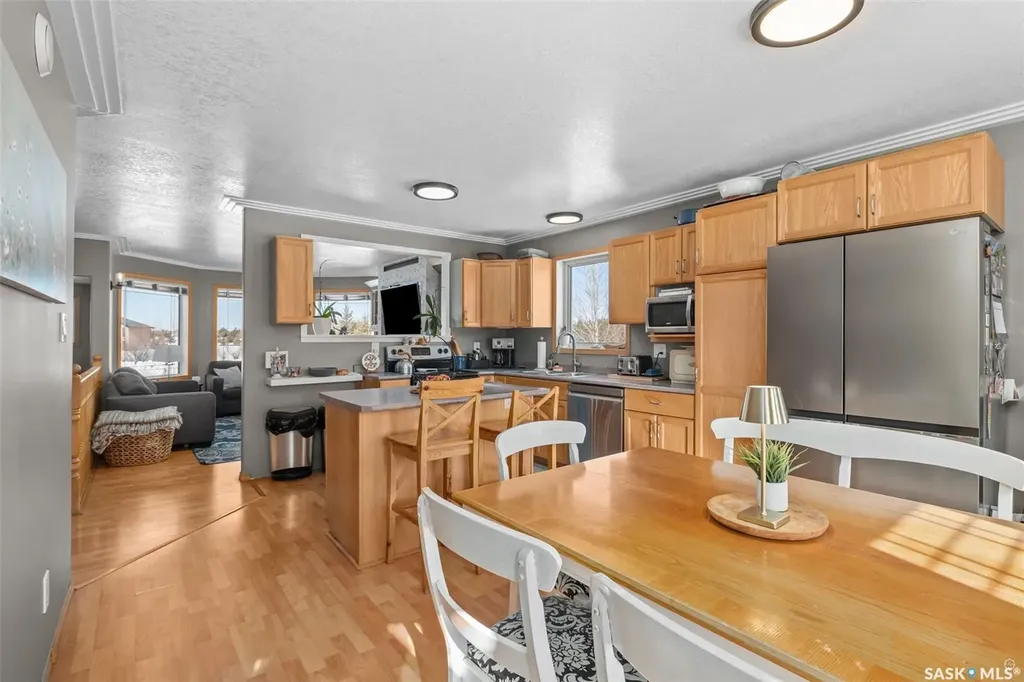 808 Lakeridge Drive Buckland Rm No. 491 SK S6V 5R3