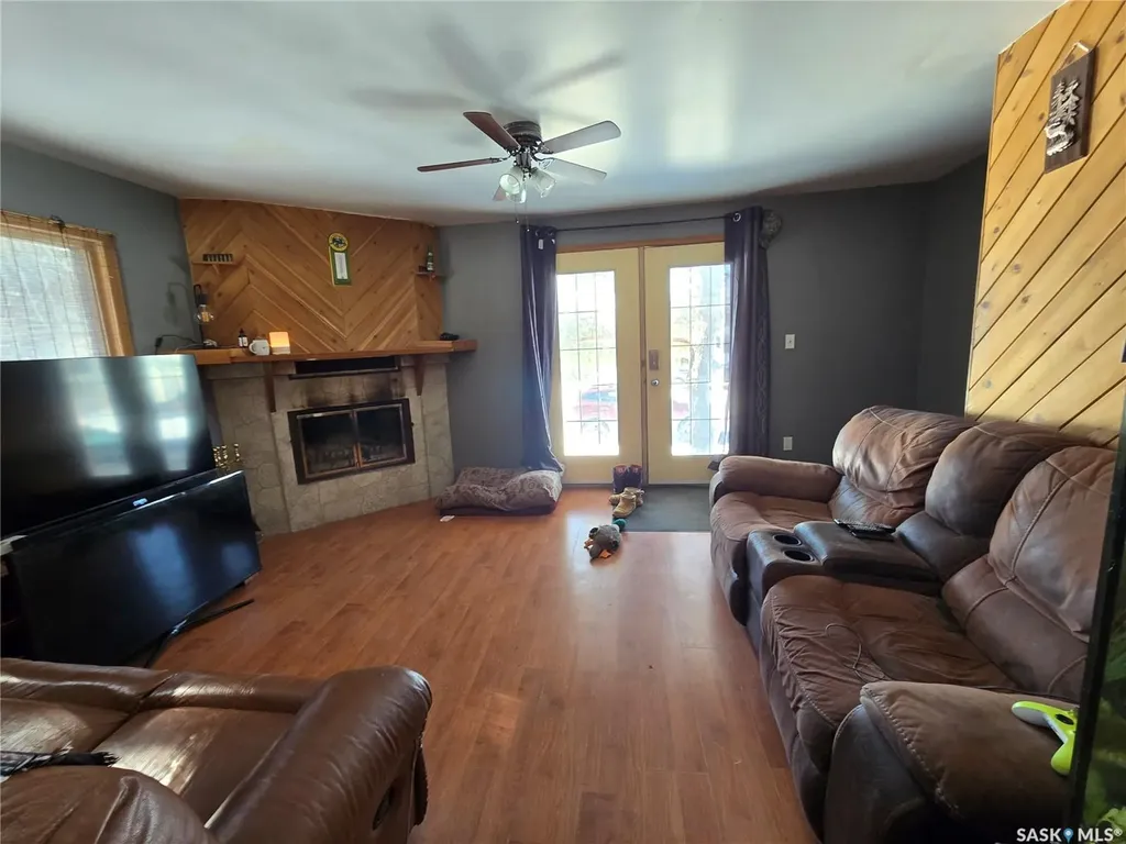 107 Van Horne Street Windthorst SK S0G 5G0