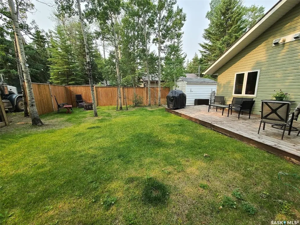1327 Kewatin Lane Mervin Rm No.499 SK S0M 1J0