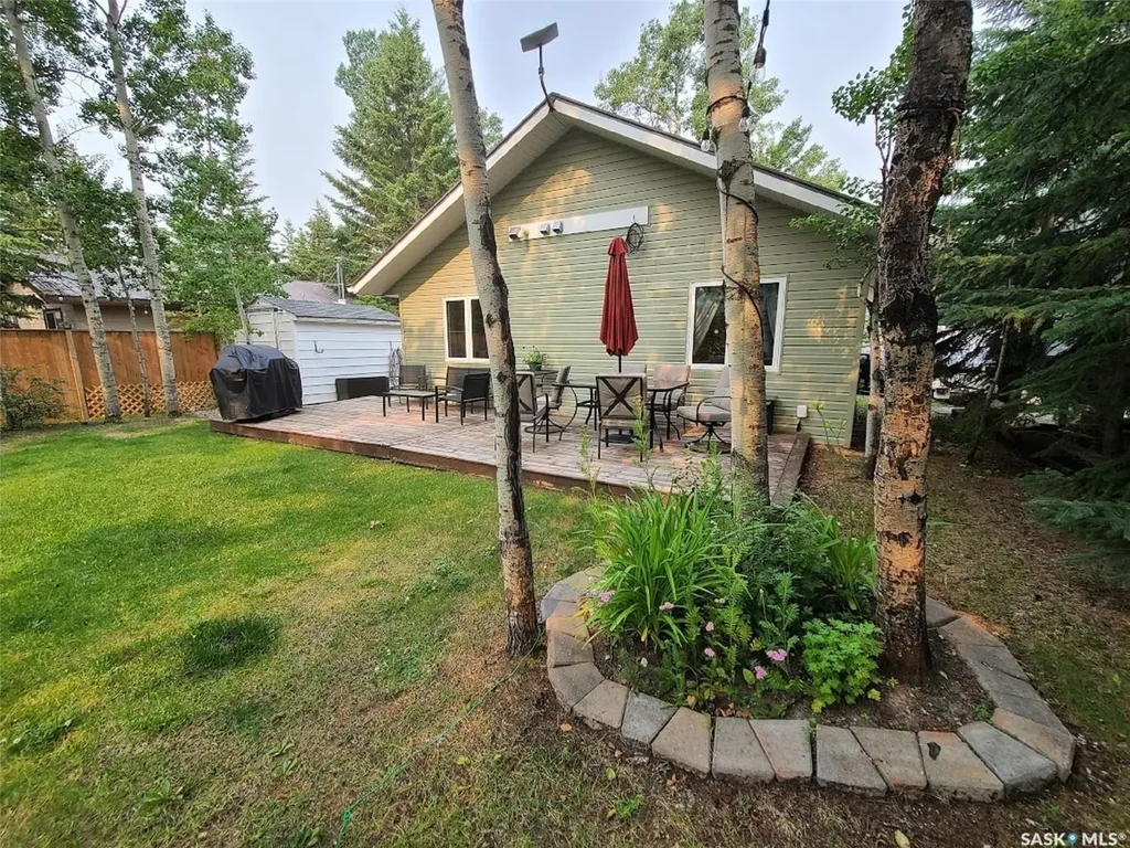 1327 Kewatin Lane Mervin Rm No.499 SK S0M 1J0