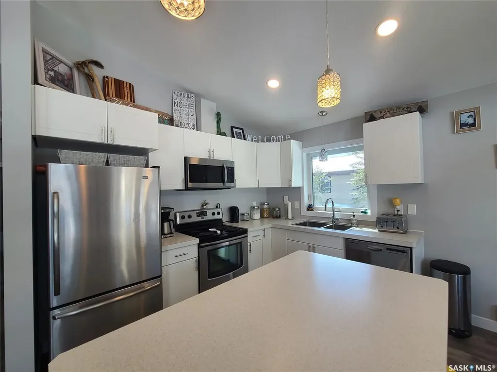 1327 Kewatin Lane Mervin Rm No.499 SK S0M 1J0