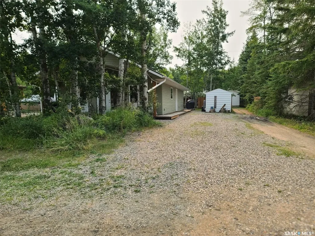 1327 Kewatin Lane Mervin Rm No.499 SK S0M 1J0