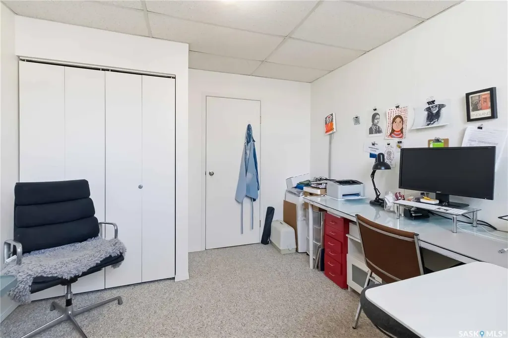 609 King Street Saskatoon SK S7K 0N4