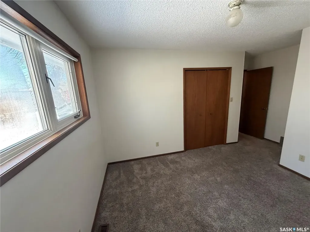 115 1st Street W Carnduff SK S0C 0S0