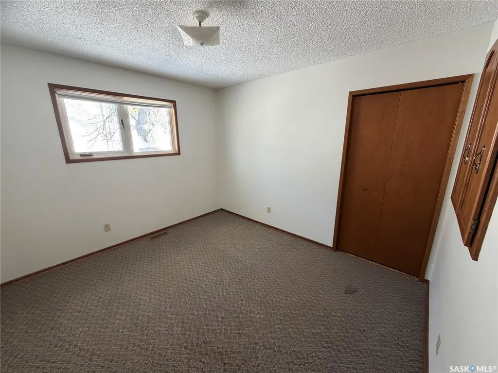 115 1st Street W Carnduff SK S0C 0S0