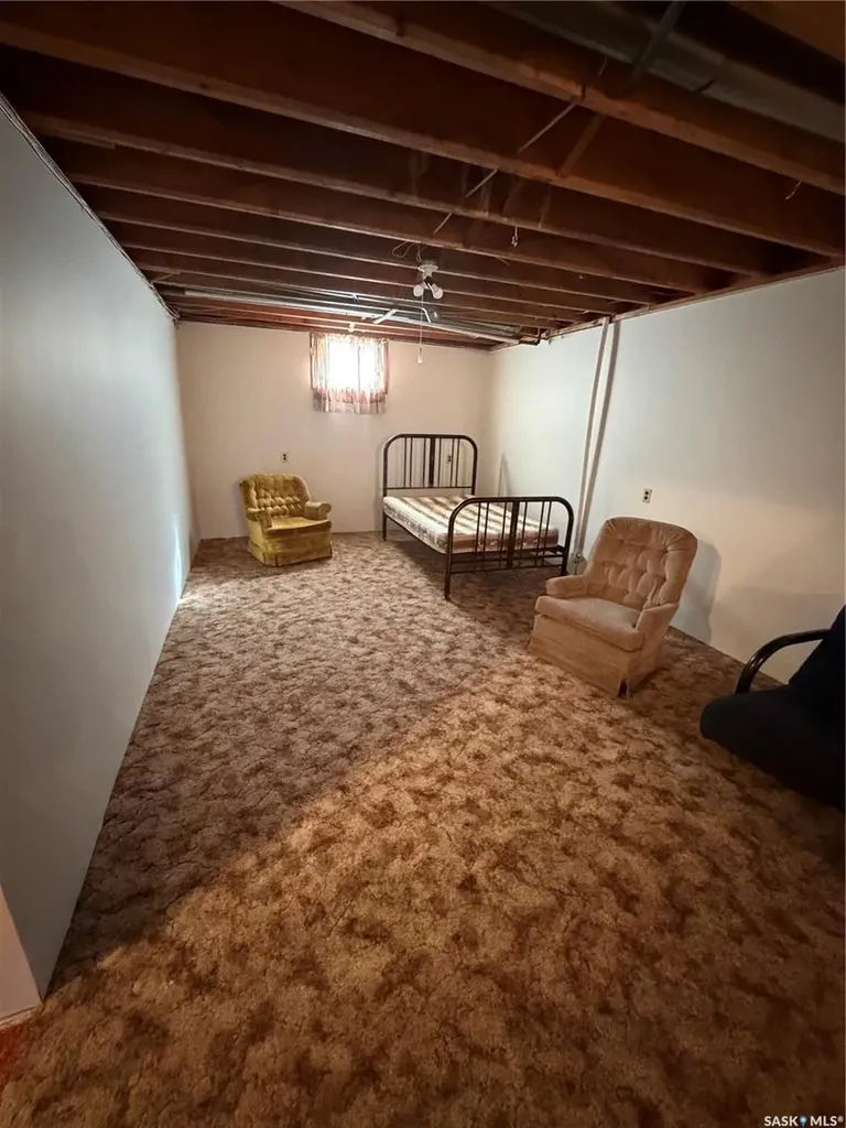 115 1st Street W Carnduff SK S0C 0S0