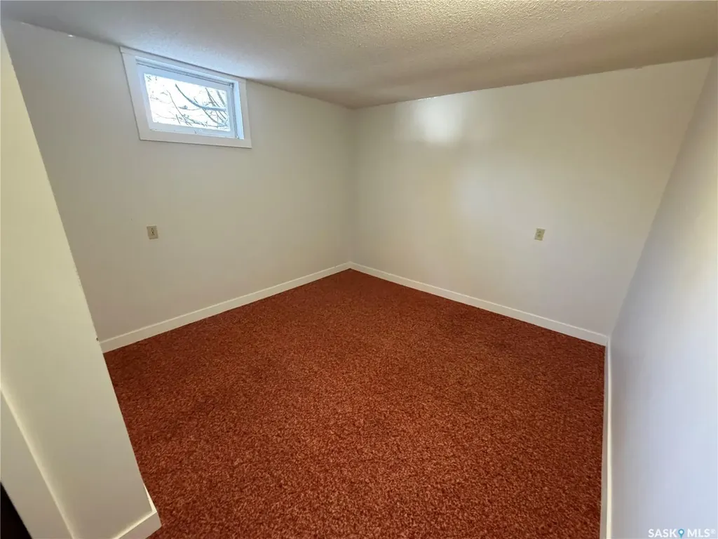 115 1st Street W Carnduff SK S0C 0S0