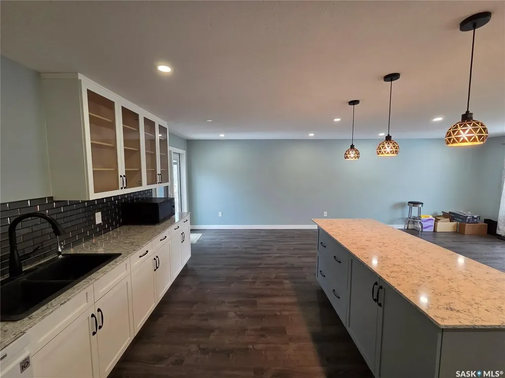 621 Mccall Street Oxbow SK S0C 2B0