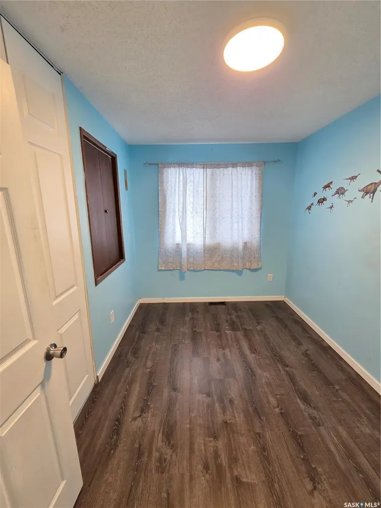 621 Mccall Street Oxbow SK S0C 2B0