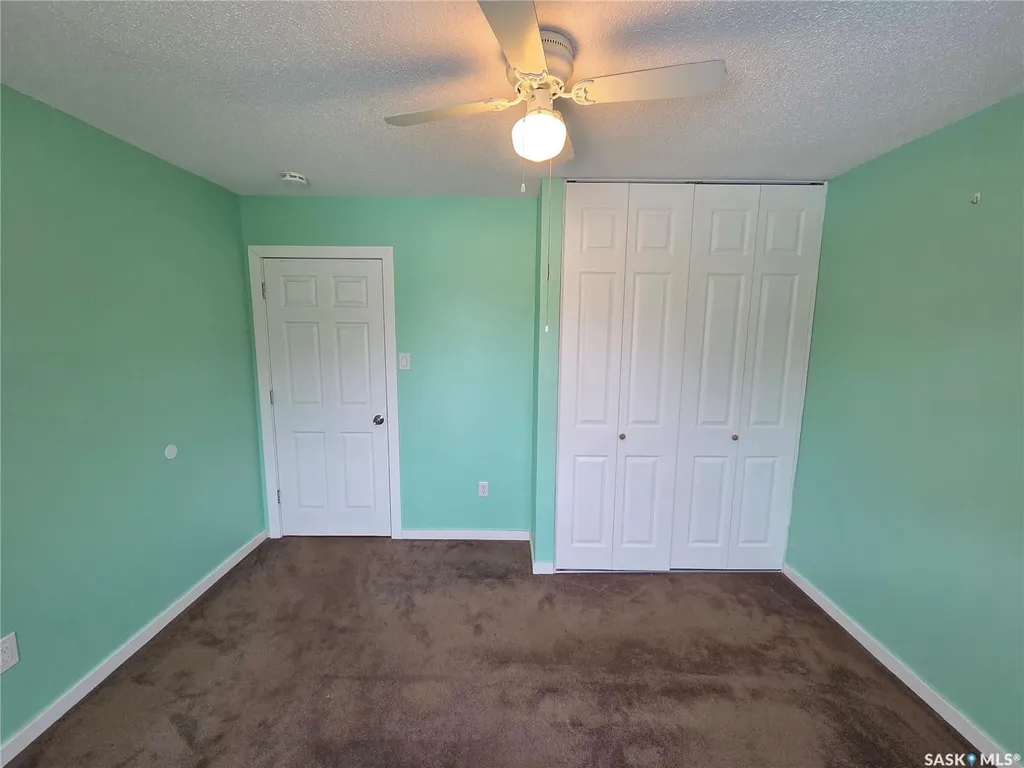 621 Mccall Street Oxbow SK S0C 2B0