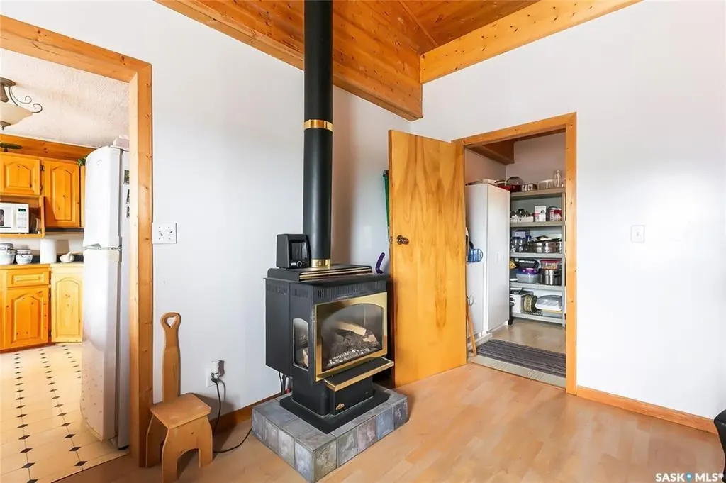 625 Aurora Street Saskatchewan Beach SK S0G 4L0
