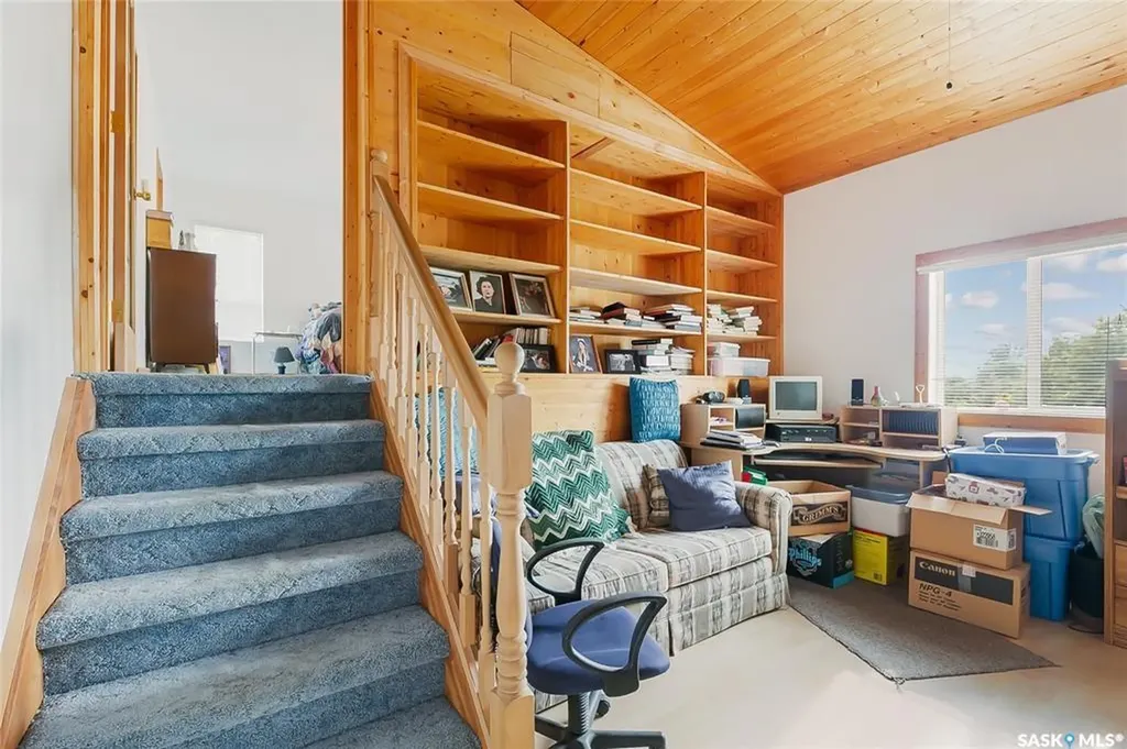 625 Aurora Street Saskatchewan Beach SK S0G 4L0