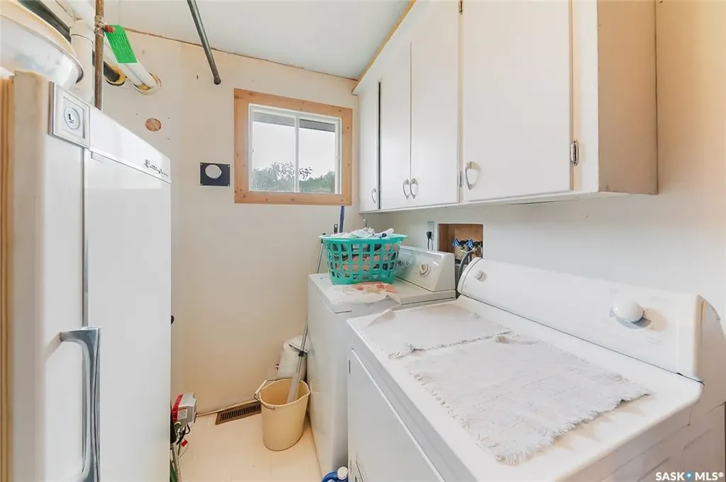 625 Aurora Street Saskatchewan Beach SK S0G 4L0