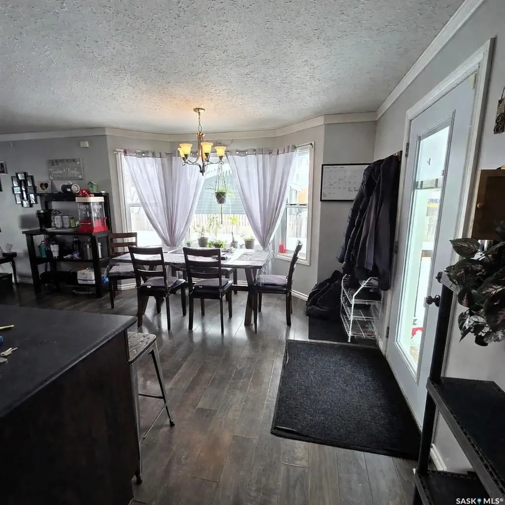 401 6th Avenue W Nipawin SK S0E 1E0