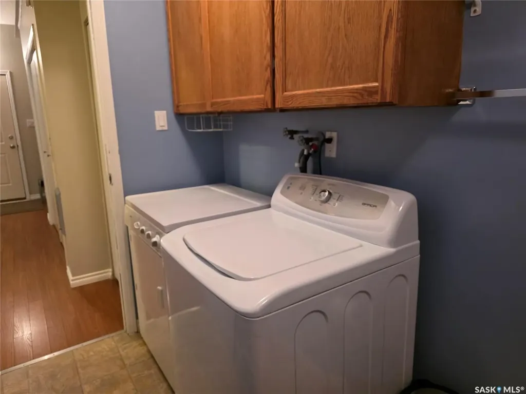 626 Jan Avenue South Lake SK S0H 4C0