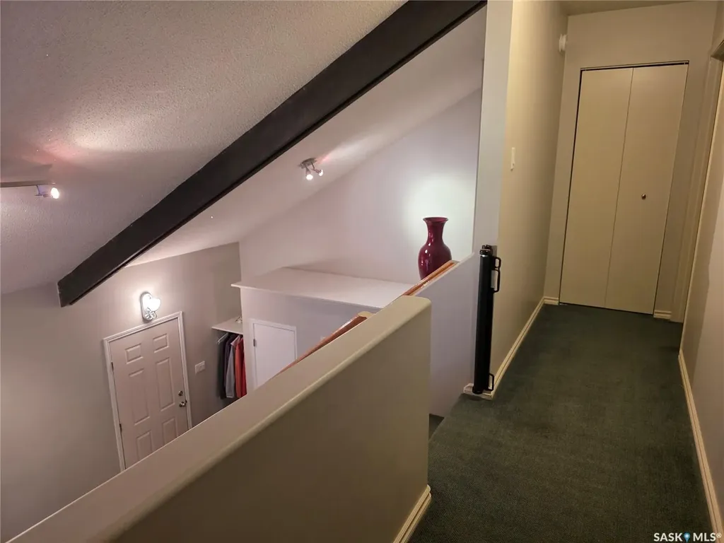 626 Jan Avenue South Lake SK S0H 4C0