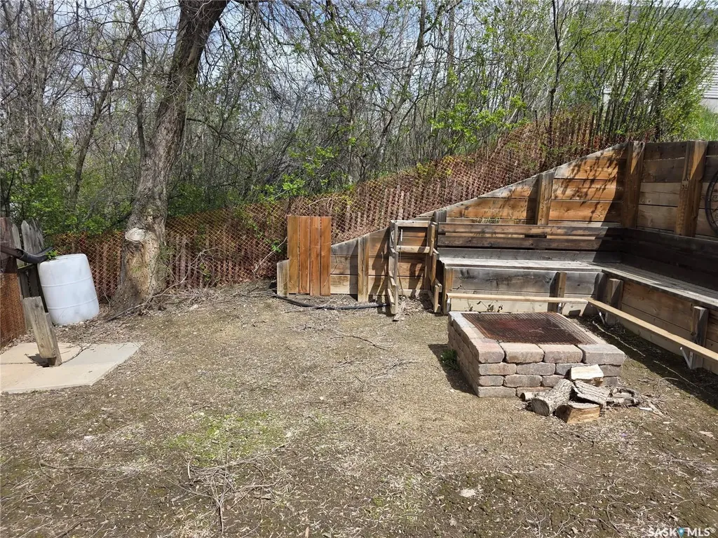 626 Jan Avenue South Lake SK S0H 4C0