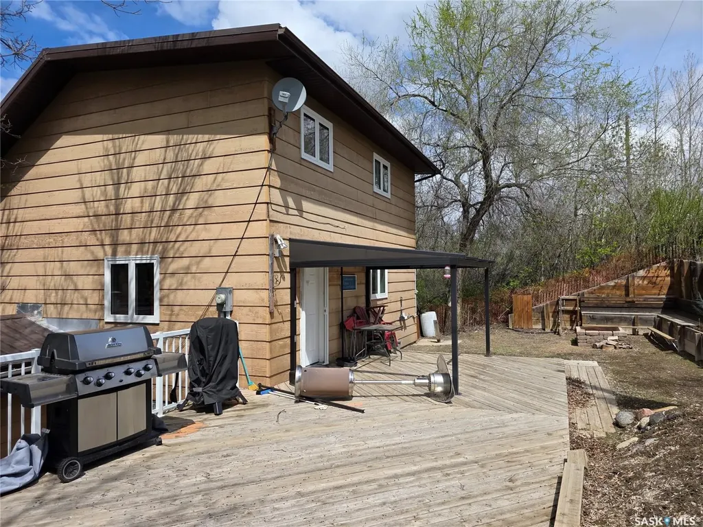 626 Jan Avenue South Lake SK S0H 4C0