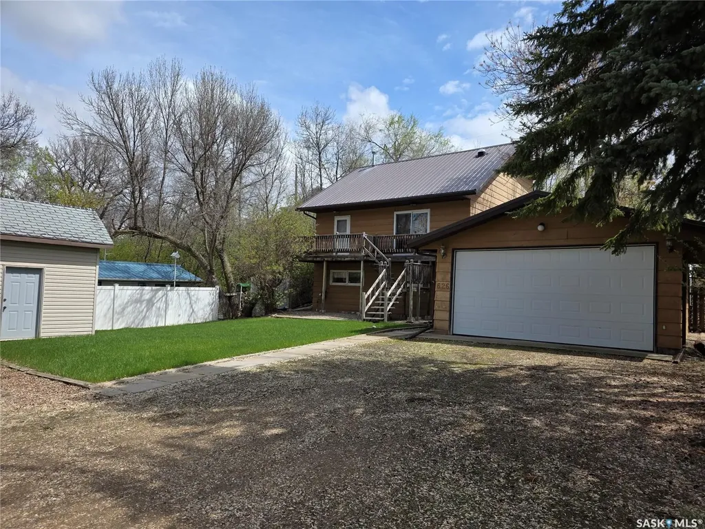 626 Jan Avenue South Lake SK S0H 4C0