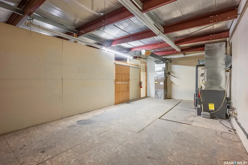 1743 Mcara Street Regina SK S4N 6H5