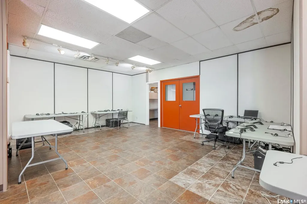 1743 Mcara Street Regina SK S4N 6H5