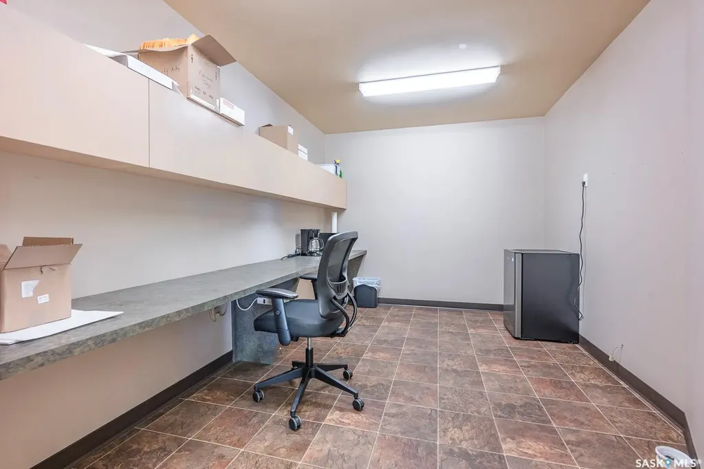 1743 Mcara Street Regina SK S4N 6H5