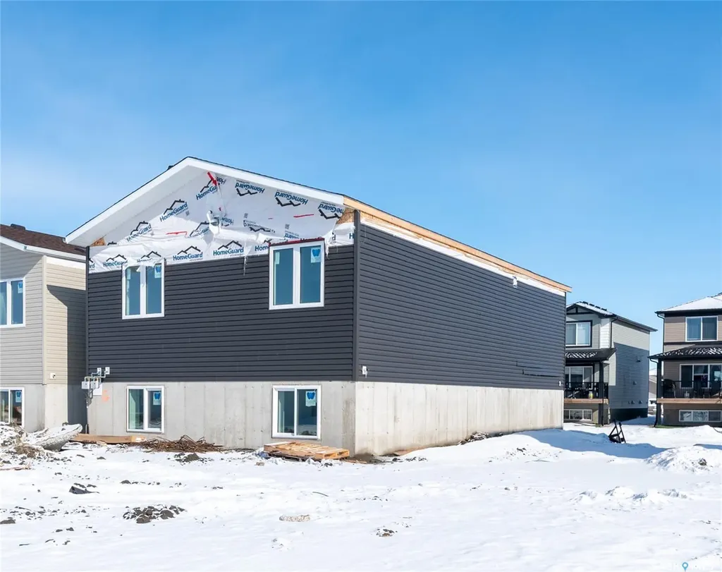 1150 Poley Street N Regina SK S4X 0K2