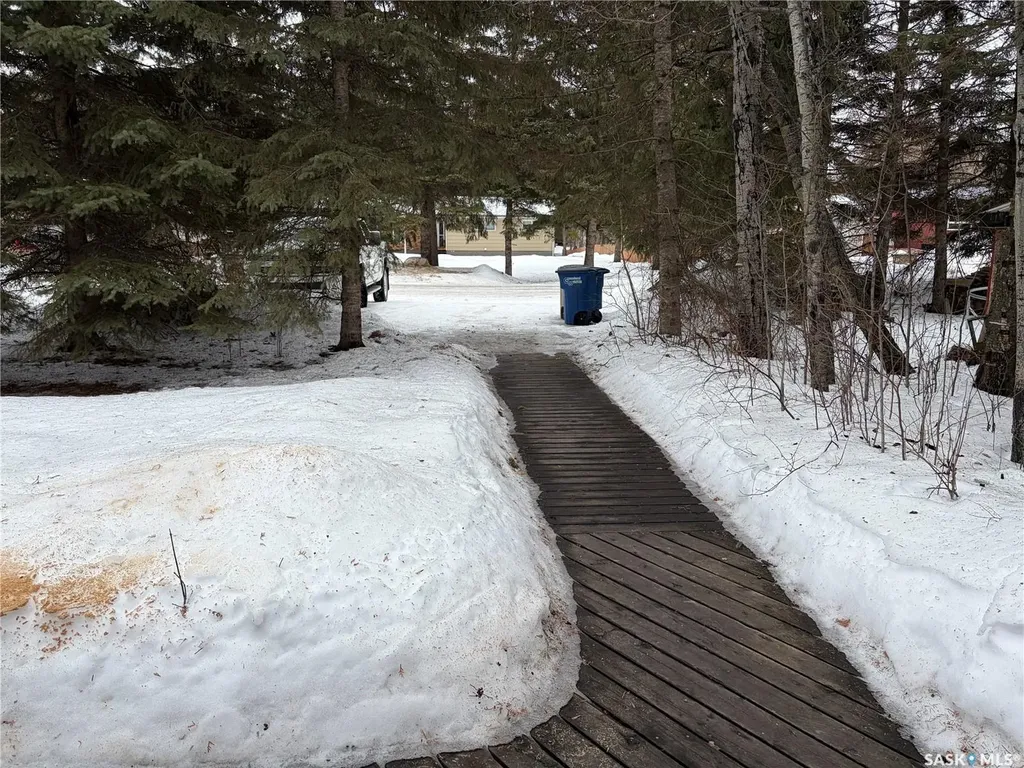330 1st Avenue N Big River SK S0J 0E0