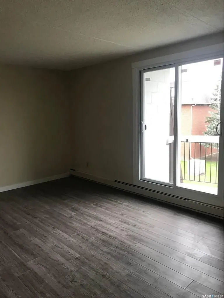 31 & 51 Centennial Street Regina SK S4S 6P8