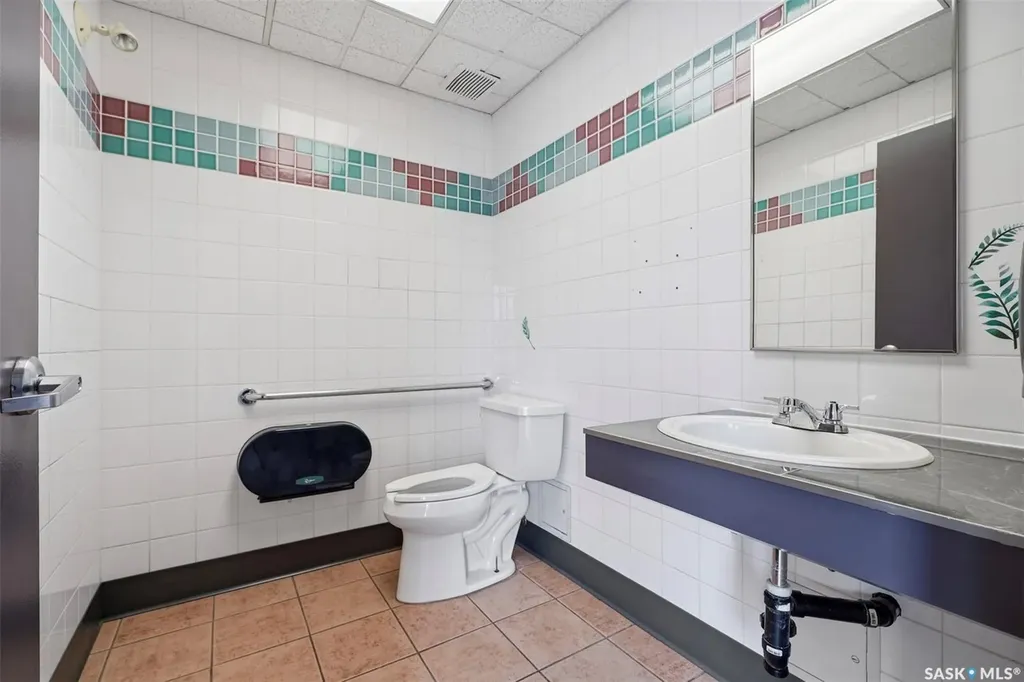1212 Central Avenue Saskatoon SK S7N 2H2