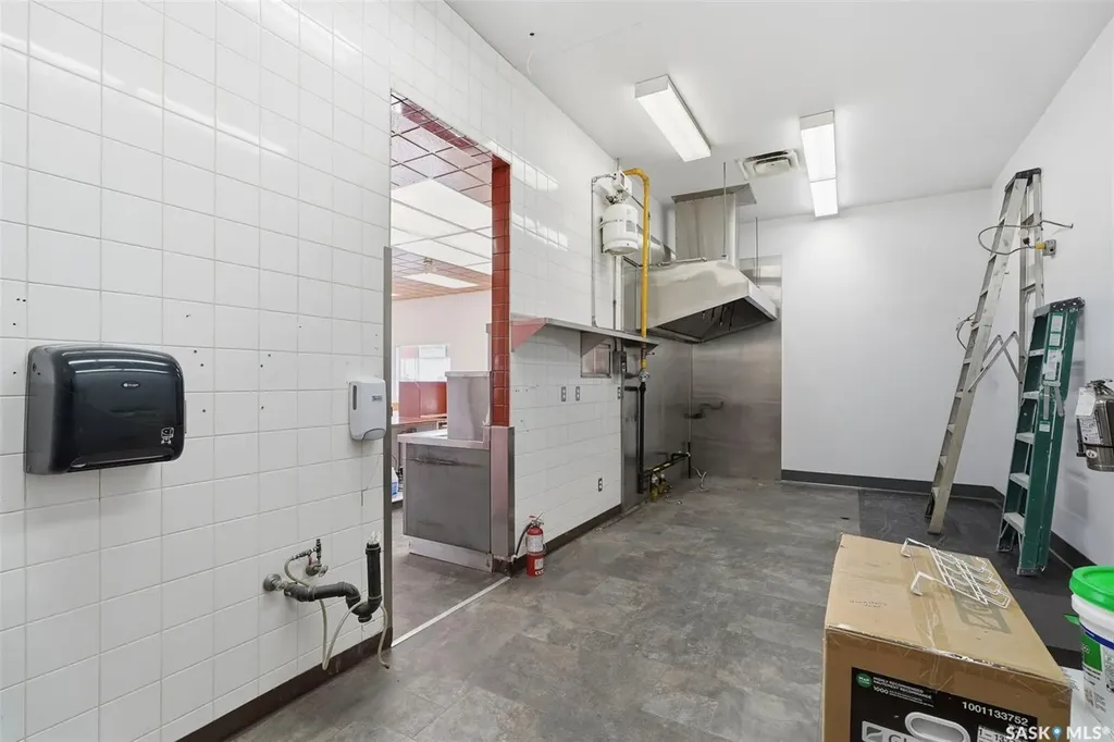 1212 Central Avenue Saskatoon SK S7N 2H2